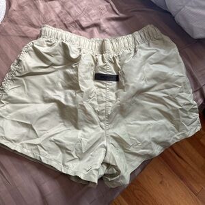 ESSENTIALS FEAR OF GOD SWIM TRUNKS SIZE XS